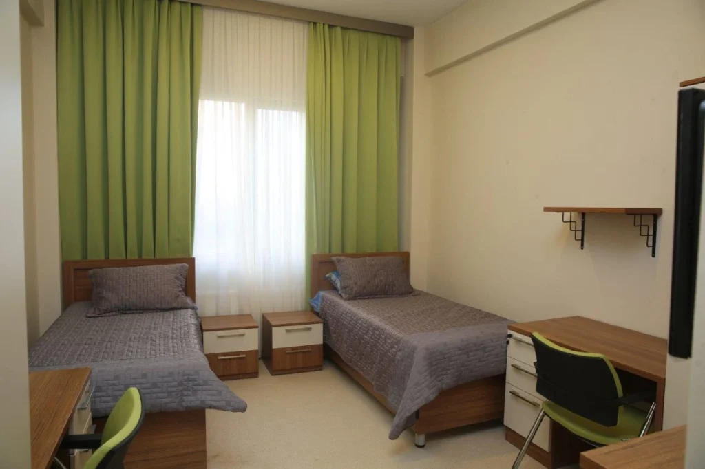 سكن جامعة البيروني
سكن جامعة أوكان
سكن جامعة استينيا
سكن جامعة ايشك