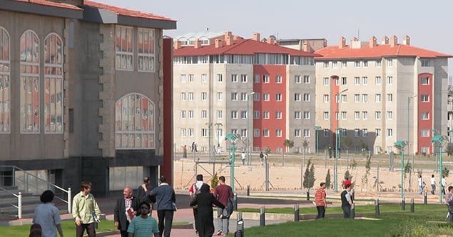 Kız Öğrenciler İçin Yurt Bulunan Üniversiteler