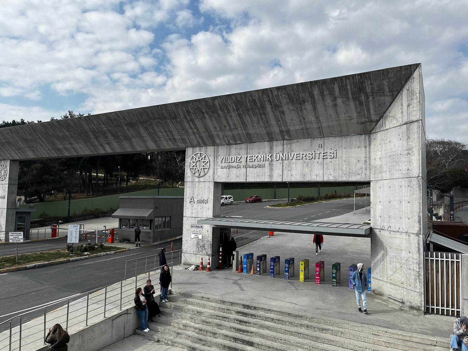 Yıldız Teknik Üniversitesi